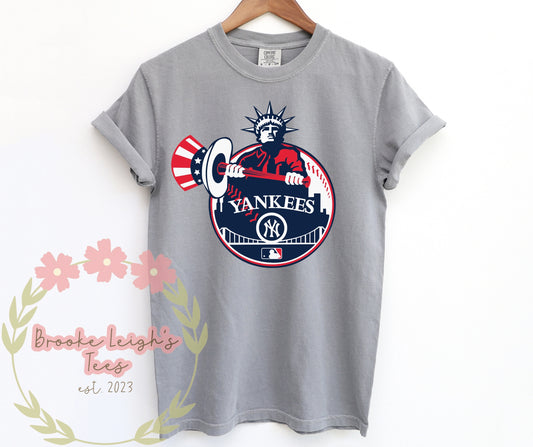 Yankees Statue of Liberty Adult