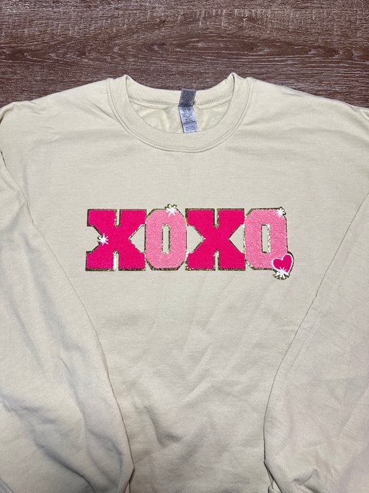XOXO Hot and Light Pink Chenille Crewneck